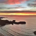 Albatros * Llanes